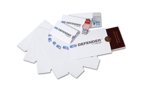 Etuis Protège-Passeport Barrière RFID Defender™